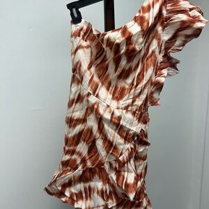 Banana Republic One-Shoulder Dress in Brown and White